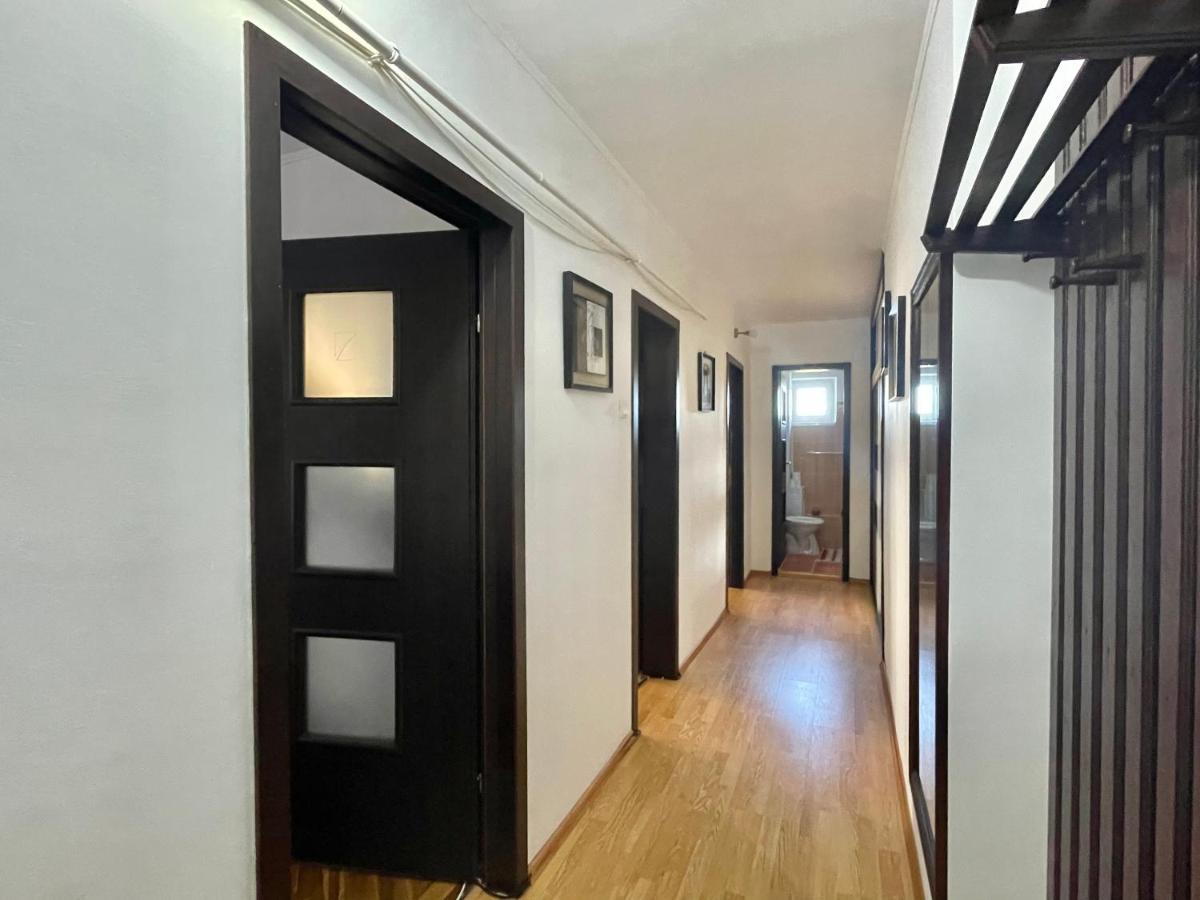 Apartment Danube View ทูลเซีย ภายนอก รูปภาพ